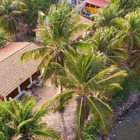 Ile Ayie Hostel Taíba Exterior foto